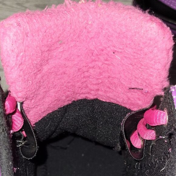 Crocs Dahlia and black allcast duck waterproof boots. ^ - Picture 10 of 10